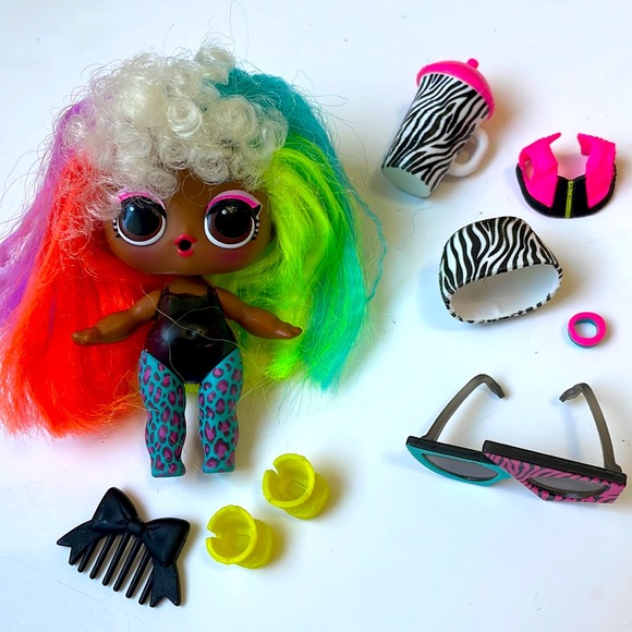 LOL Valley B.B. Make Over Series Hair Goals Doll Collectible - Picture 11 of 15